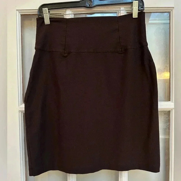 Eileen Fisher Chocolate Brown Pull On Washable Stretch Crepe Skirt Size Medium M - Picture 2 of 9